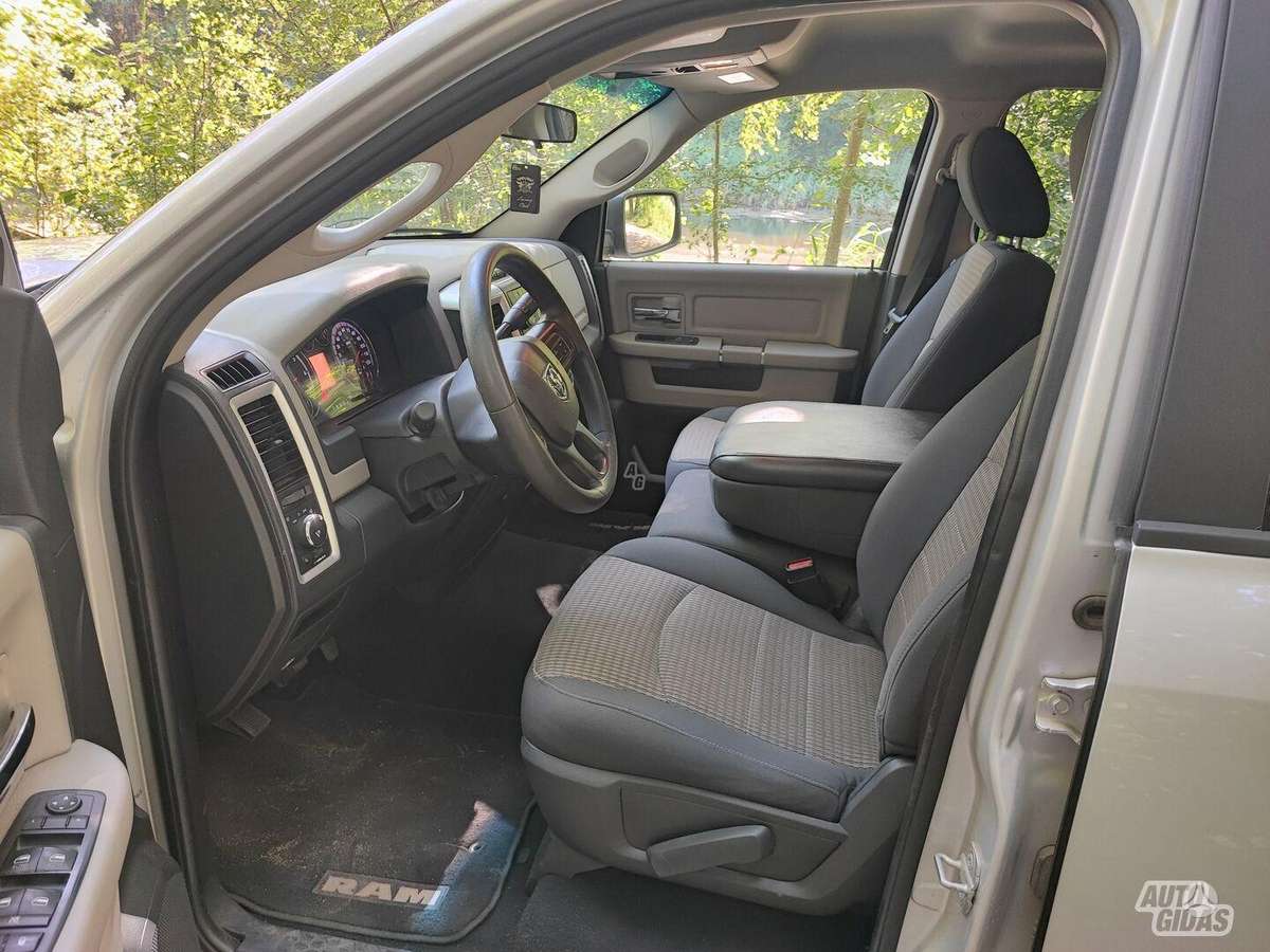 Dodge Ram, 4.7 l., Пикап