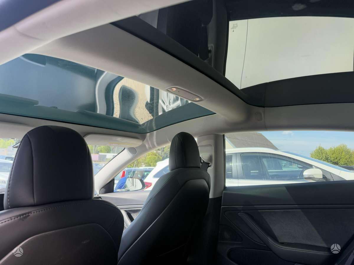 Tesla Model 3, 81 kWh, hečbekas