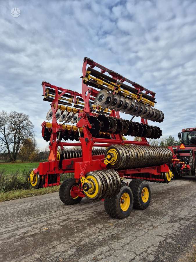 Vaderstad CR 925, скребки, скрубберы