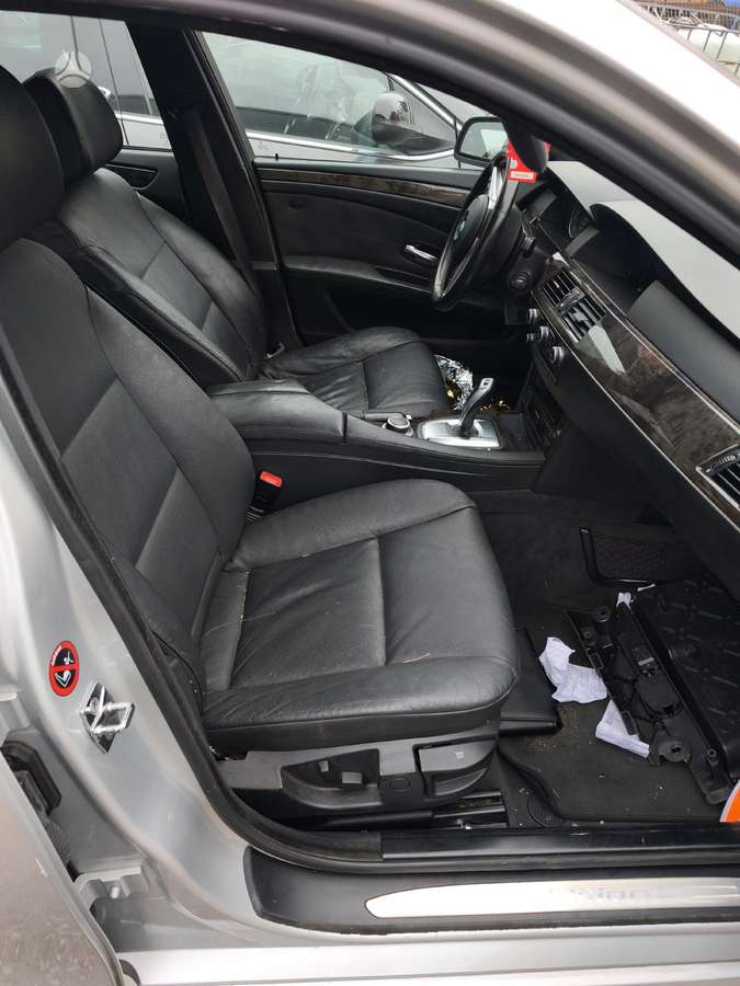 BMW 5 serija