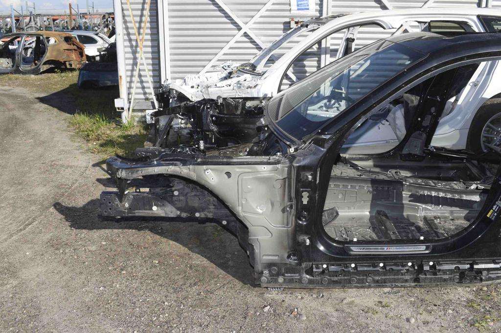 BMW i4 лонжероны (передние, задние)