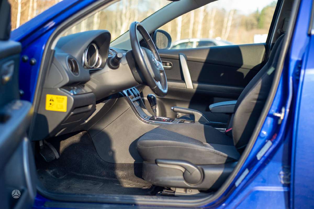 Mazda 6, 2.0 l., Седан