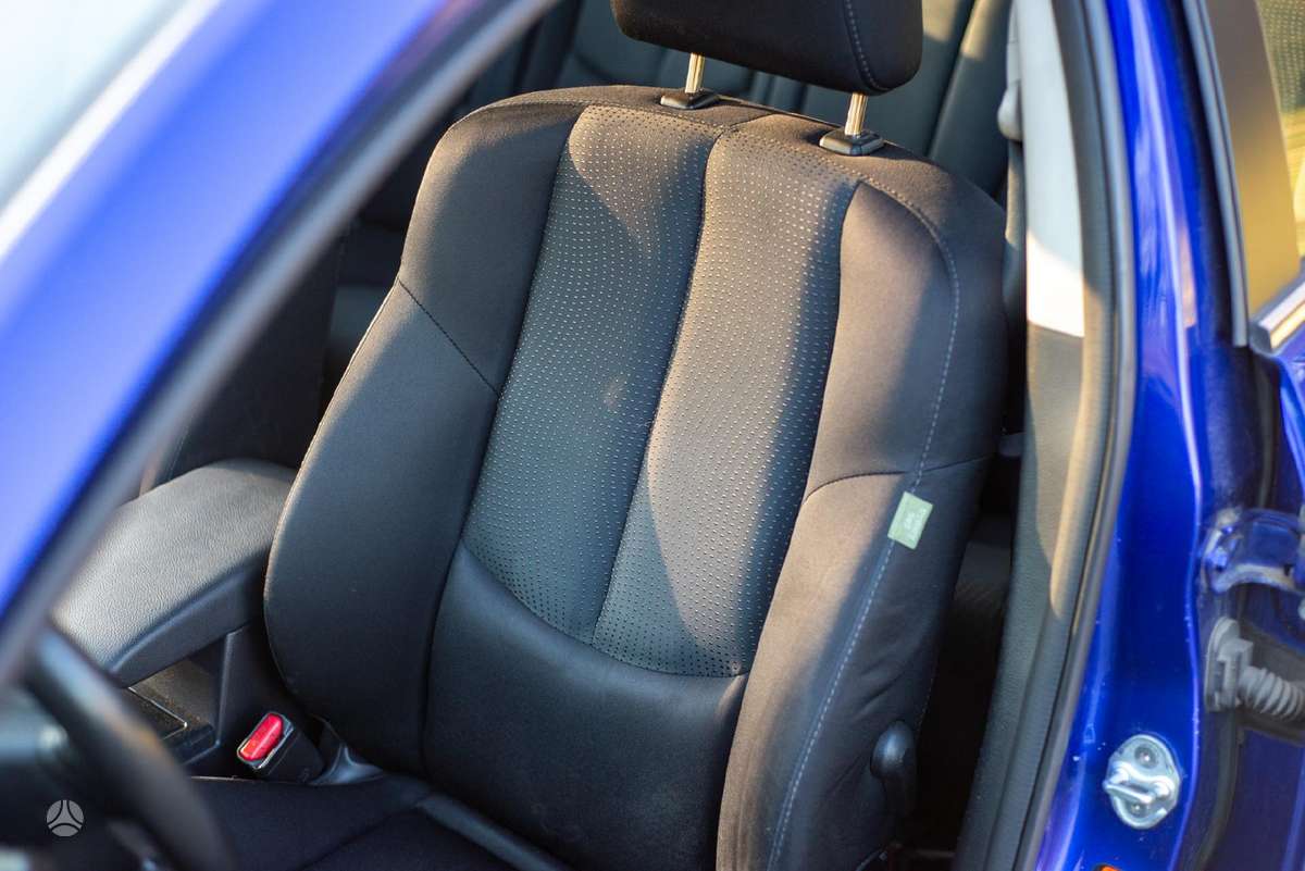 Mazda 6, 2.0 l., Седан