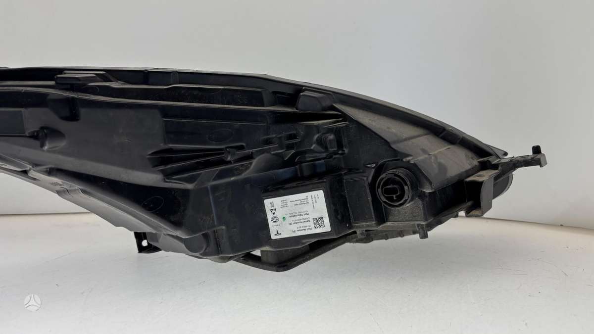 Tesla Model Y, 151495220E, Cen29182