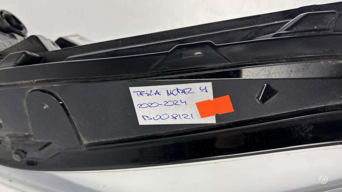 Tesla Model Y, 151495220E, Cen29182