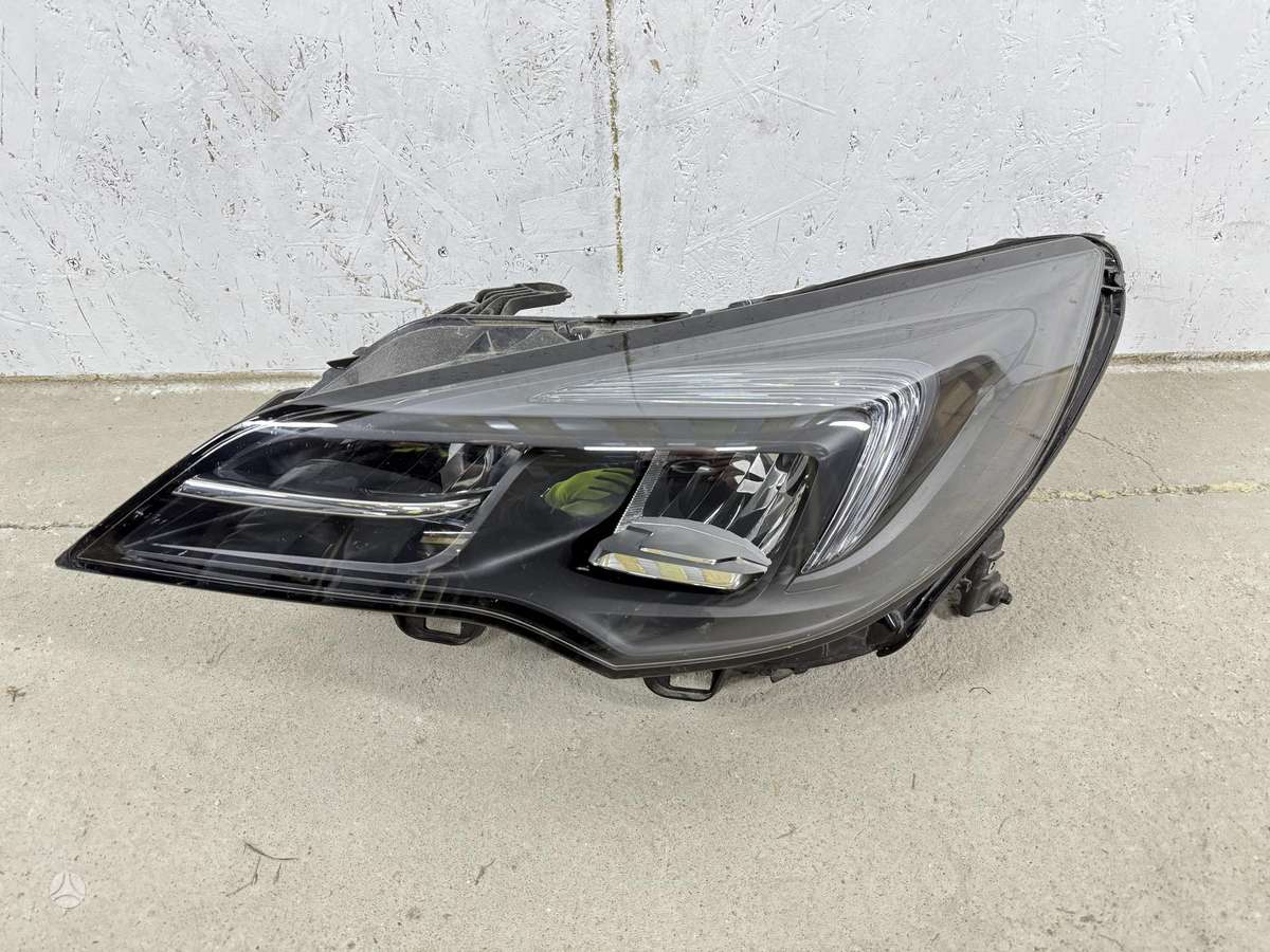 Opel Astra kėbulo dalys