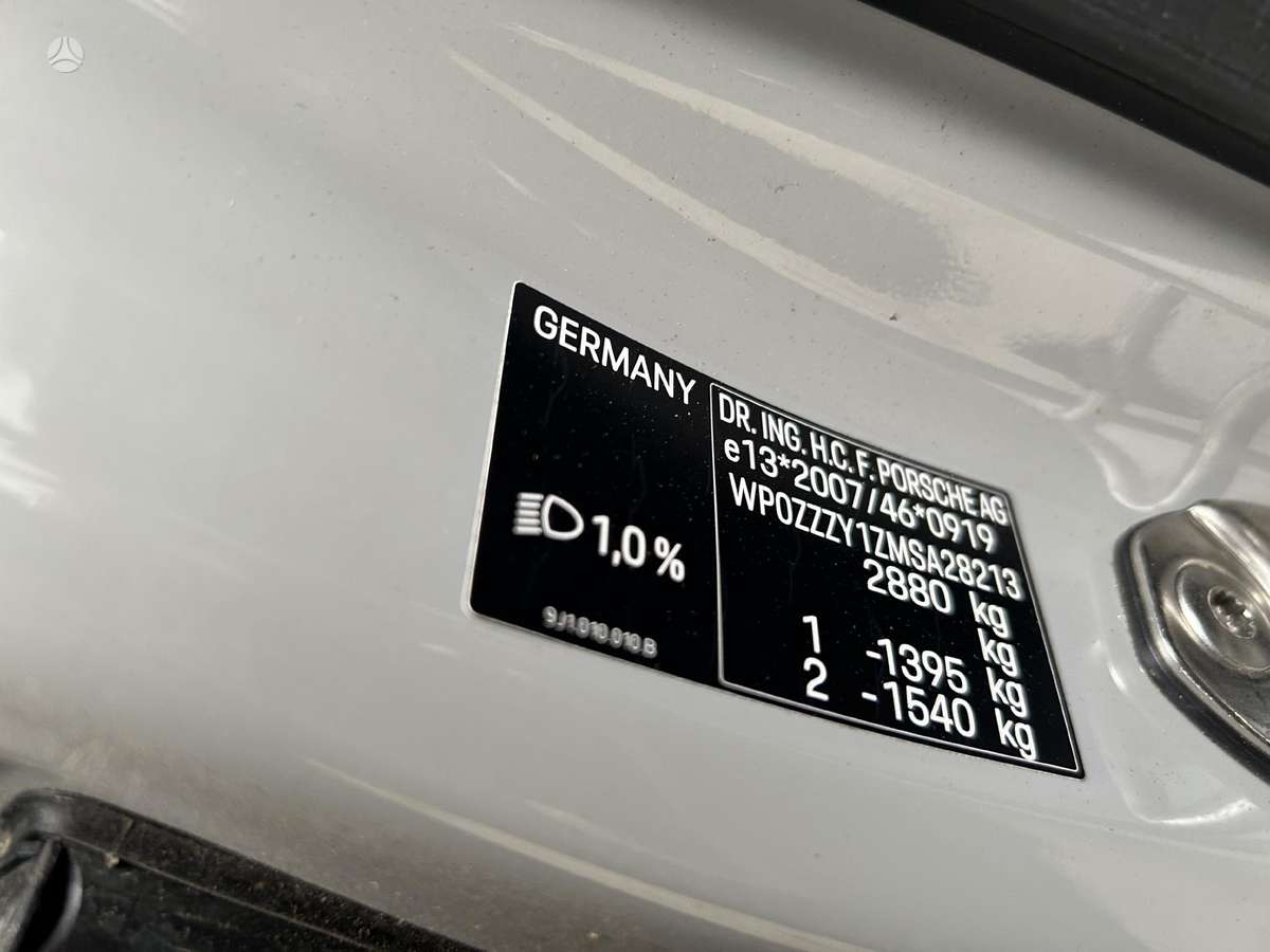 Porsche Taycan