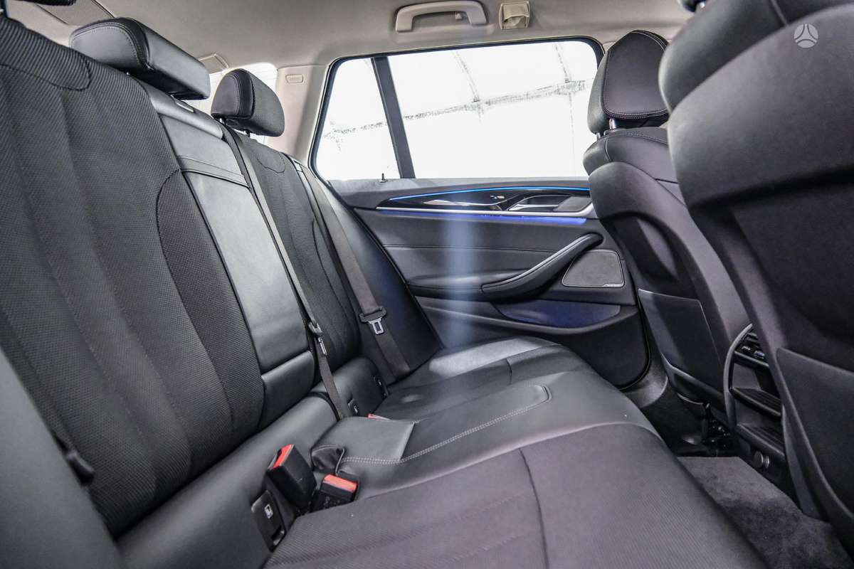 BMW 520, 2.0 l., Универсал