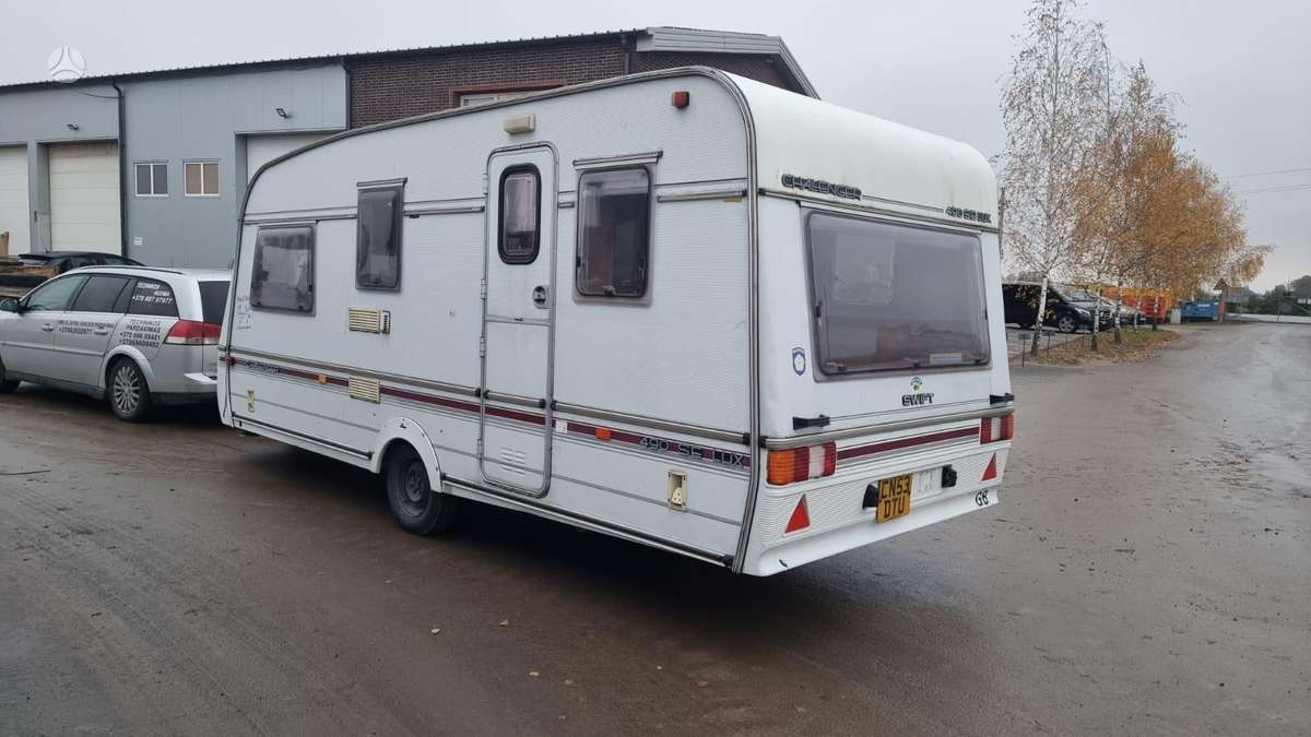 Swift Challenger 490SE Lux, кемперы