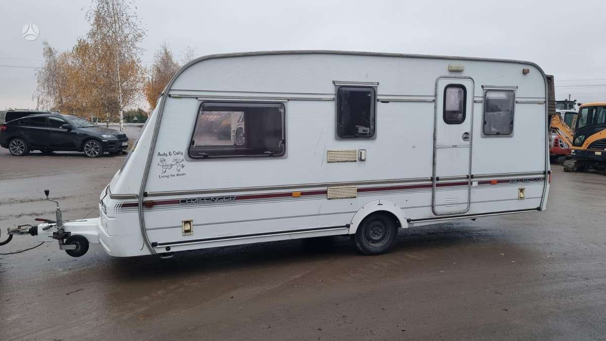 Swift Challenger 490SE Lux, кемперы