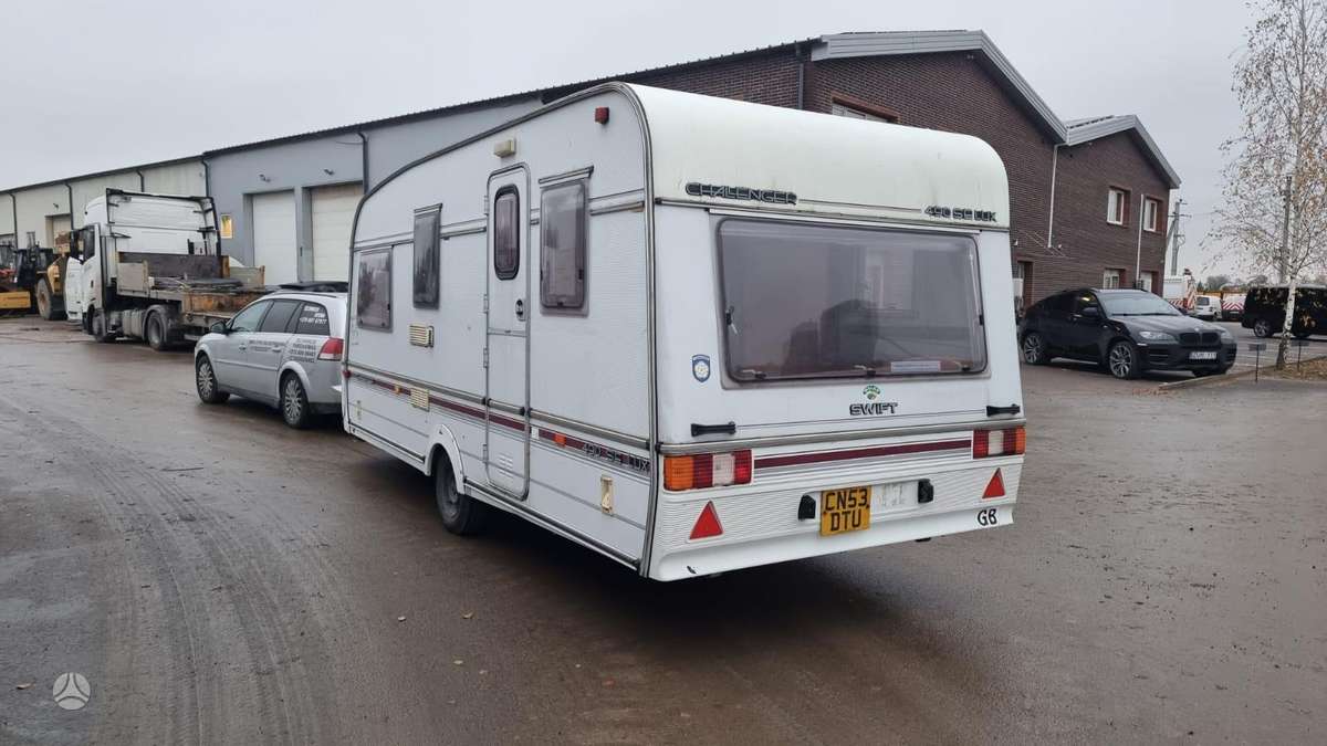 Swift Challenger 490SE Lux, caravans