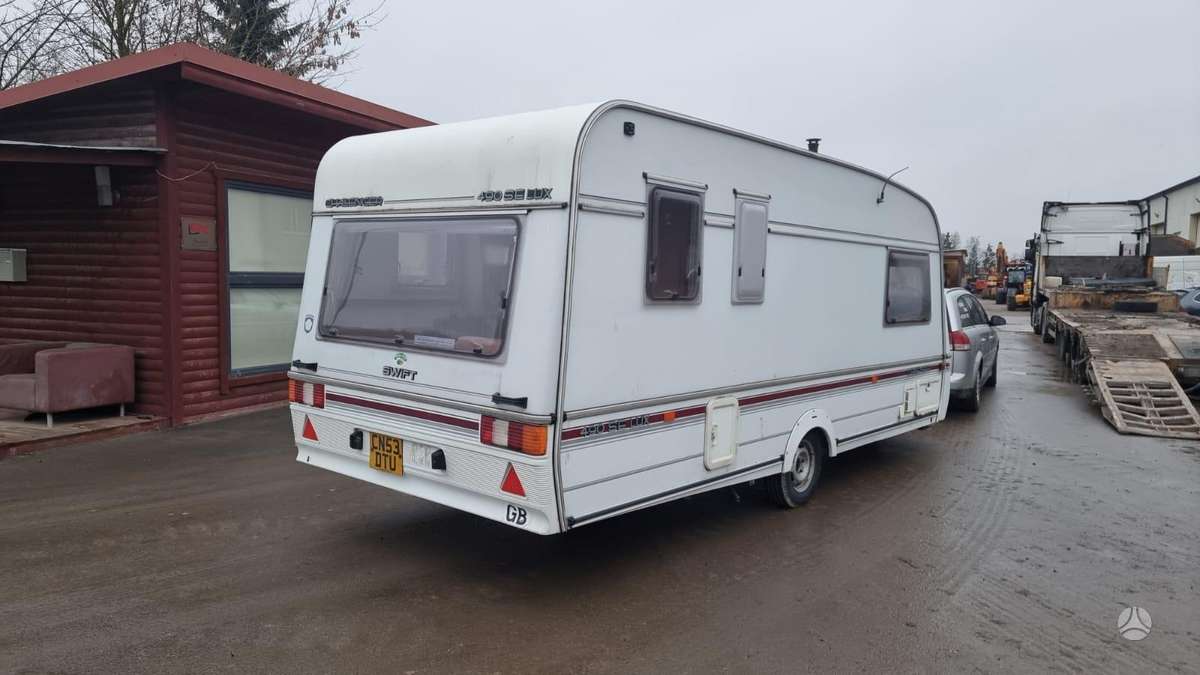 Swift Challenger 490SE Lux, caravans