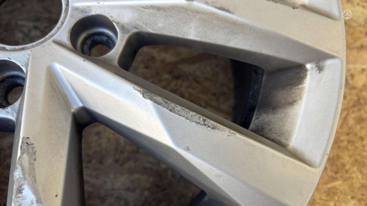 Volkswagen Passat, 3G0601025, Cen28533