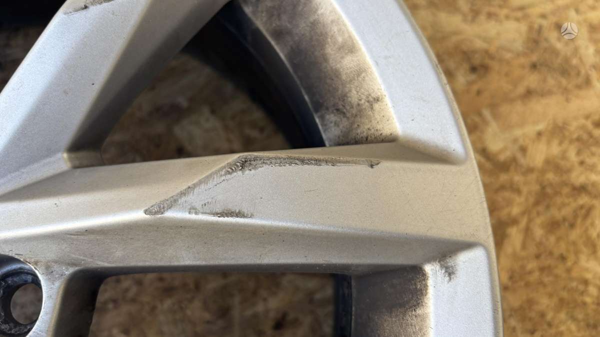 Volkswagen Passat, 3G0601025, Cen28533
