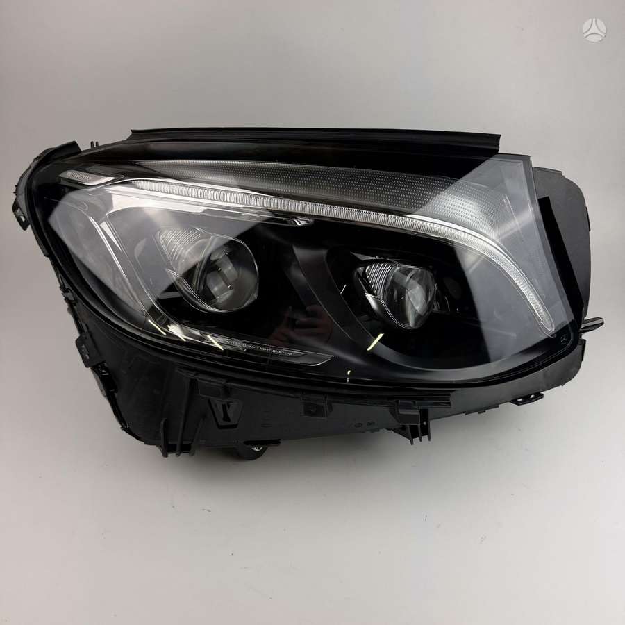 Mercedes-Benz GLC klasė lights