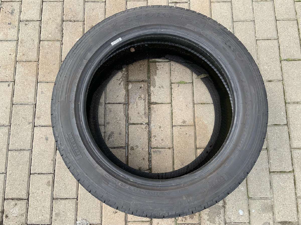 Pirelli Scorpion zero, summer 275/45 R20