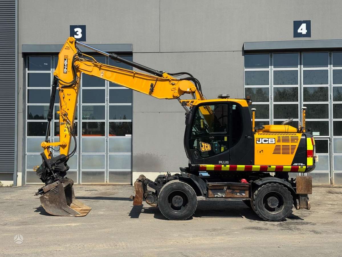 JCB 175, excavator