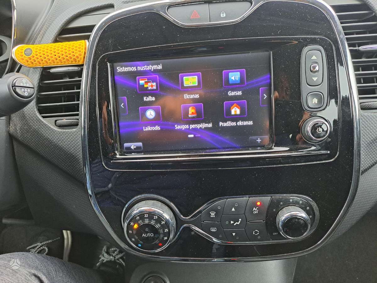 Renault Captur - 12