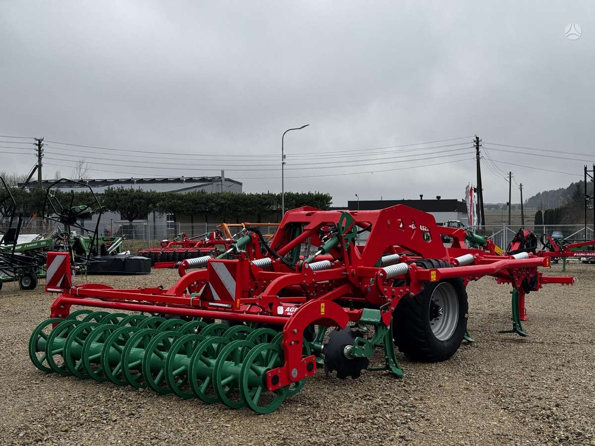 AGRO-MASZ Runner X3, скребки, скрубберы
