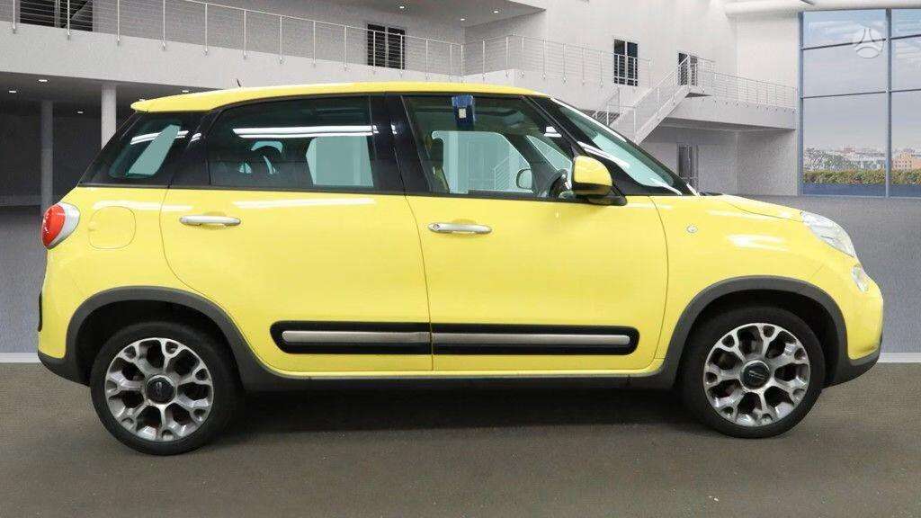 Fiat 500L, 1.3 l., hatchback