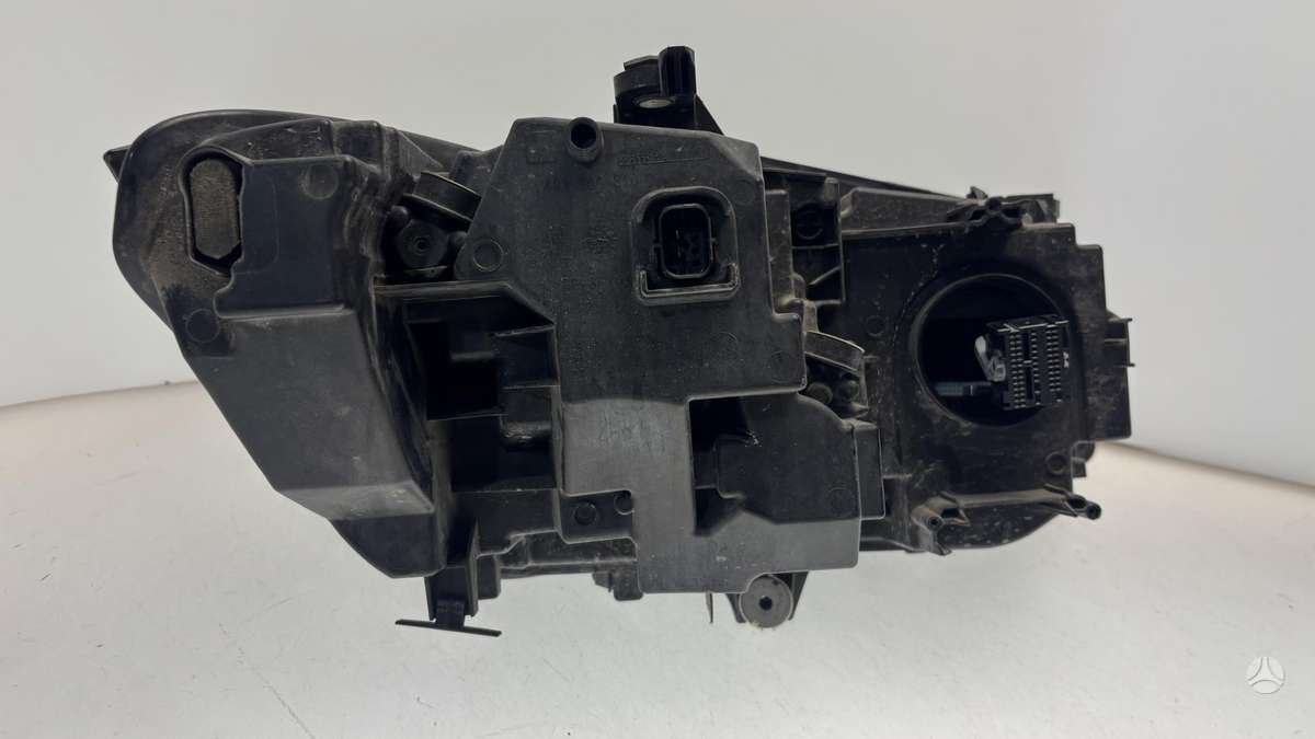 BMW 3 serija, 9481695, Cen29081