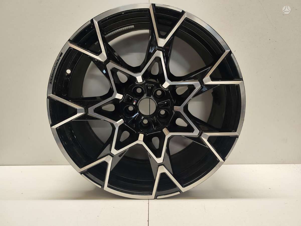 BMW I5, lengvojo lydinio, R21