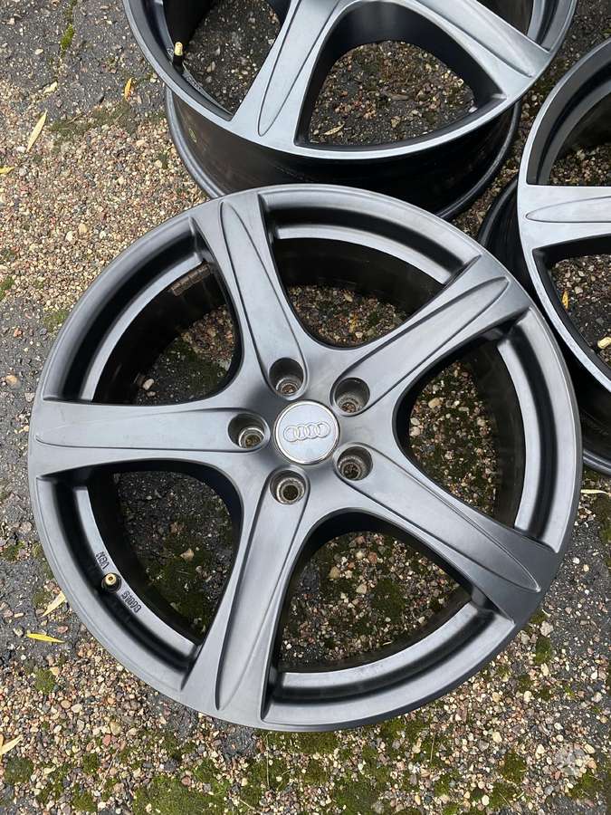 Audi A4,A6,Q3,Q5, light alloy, R19