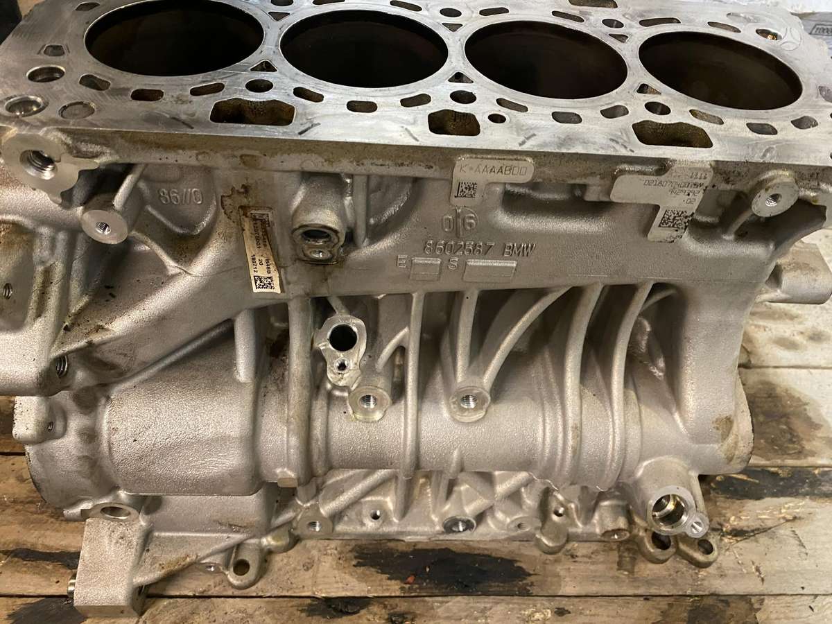 BMW 3 serija, B46b20b, engine block