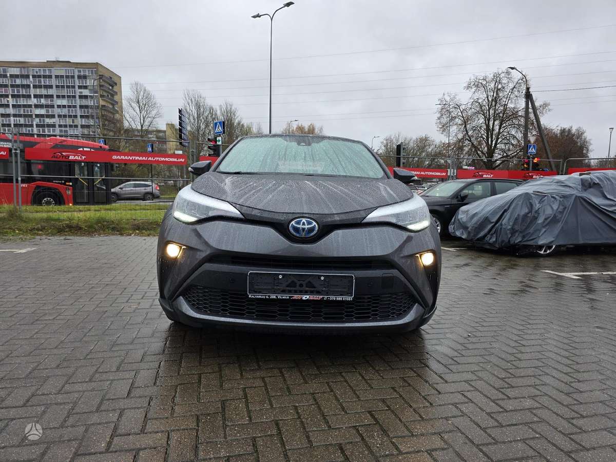 Toyota C-HR - 3
