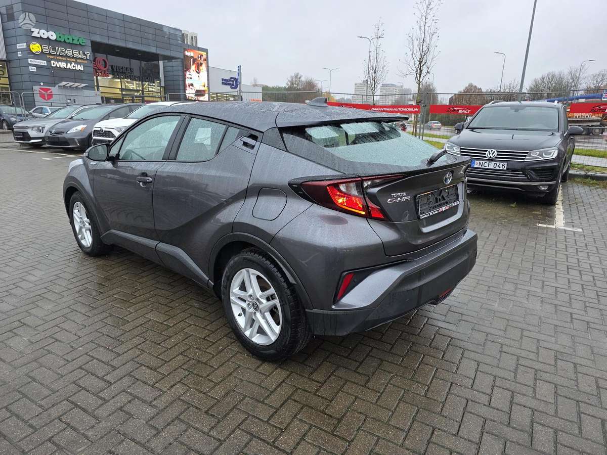 Toyota C-HR - 6