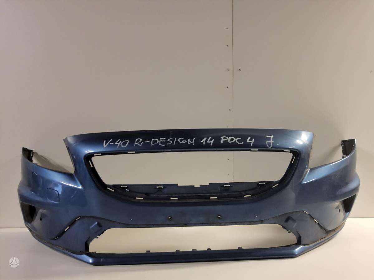 Volvo V40 по частям