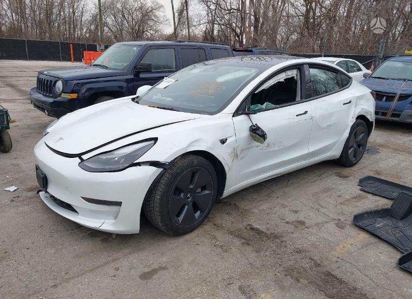 Tesla Model 3, 60 kWh, hatchback