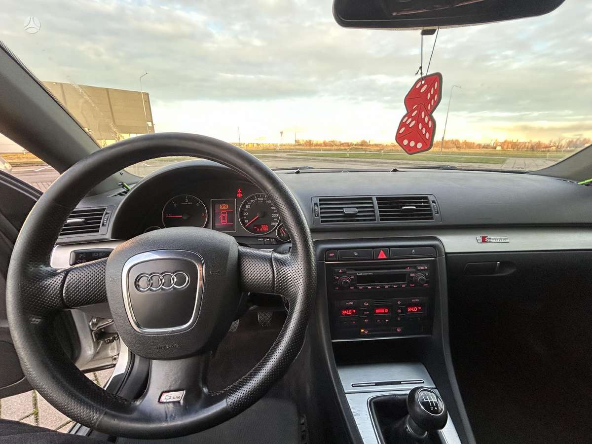 Audi A4, 2.0 l., Универсал