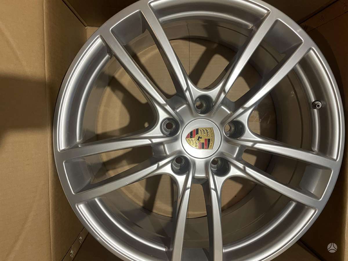 Porsche Cayenne, light alloy, R20