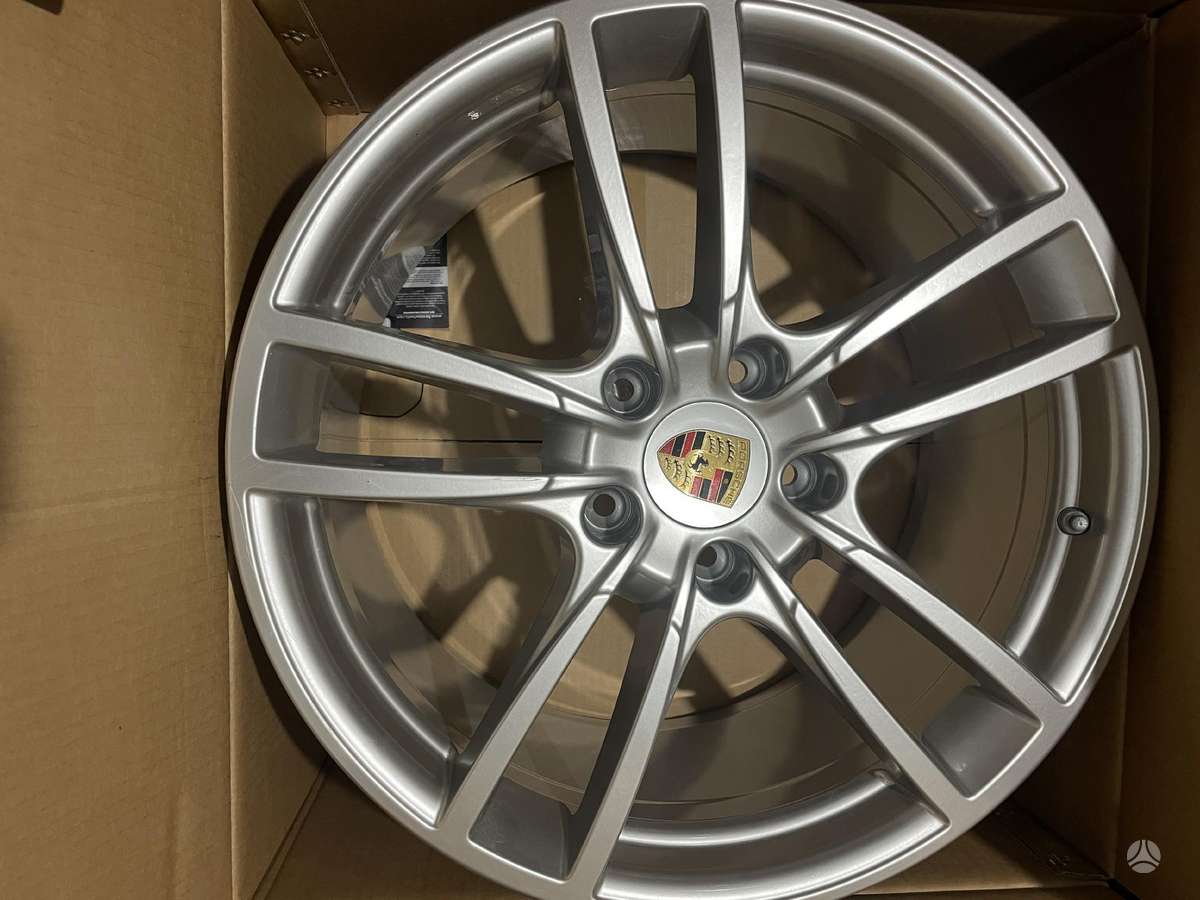 Porsche Cayenne, light alloy, R20