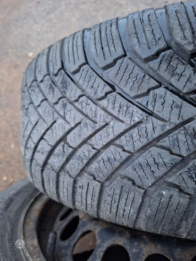 Continental, всесезонные 205/55 R16