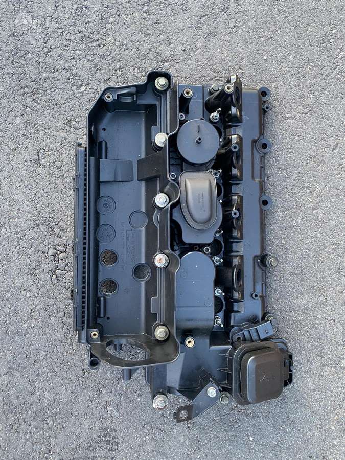 BMW 3 serija variklio detalės