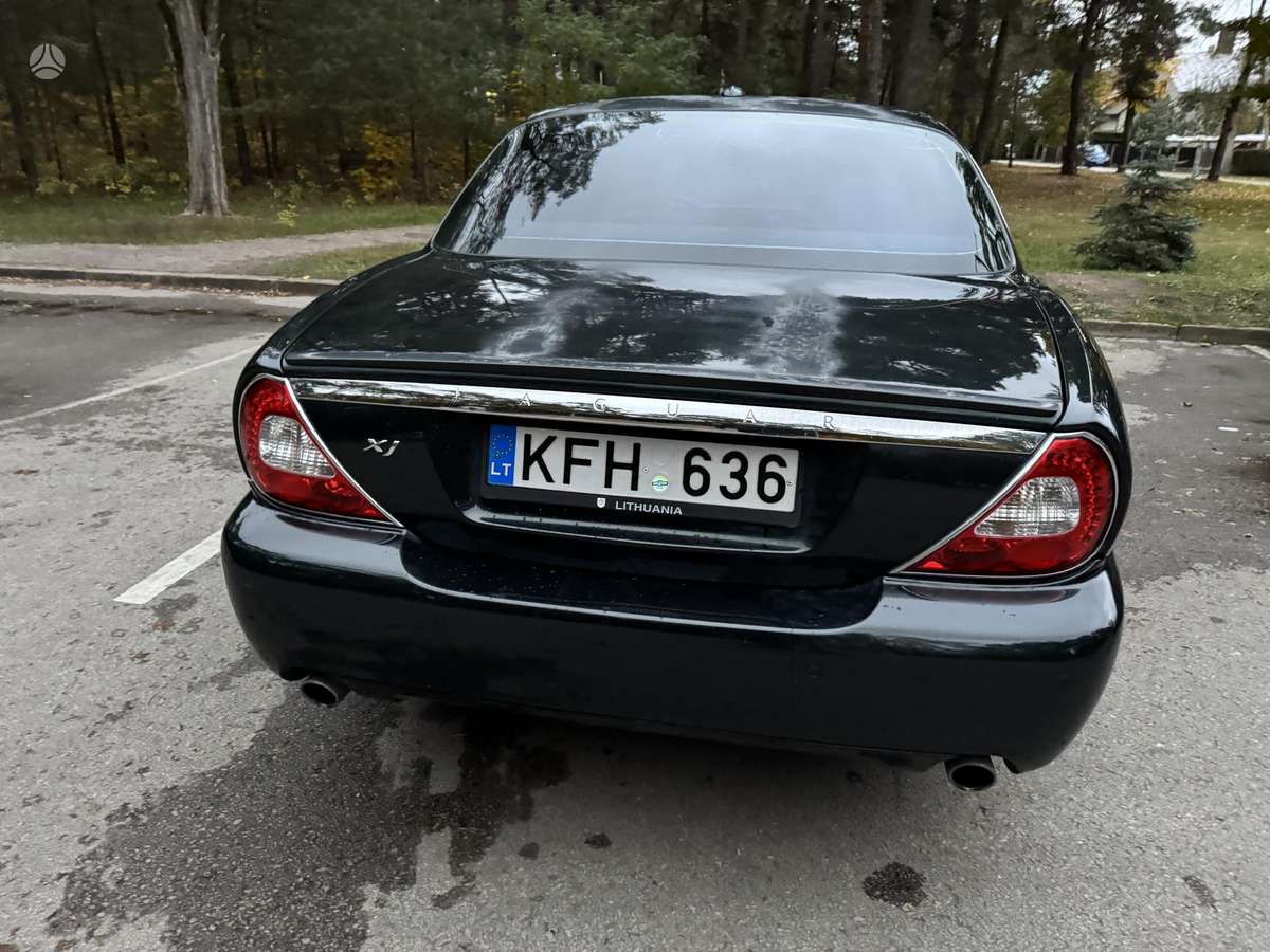 Jaguar XJ, 4.2 l., Седан