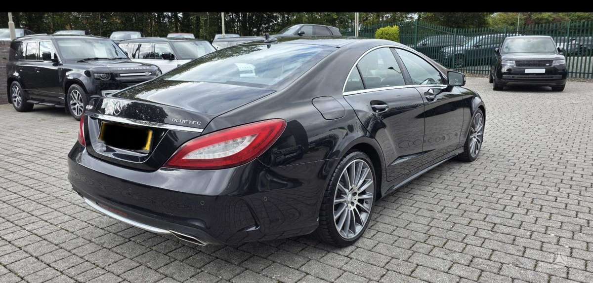 Mercedes-Benz CLS350