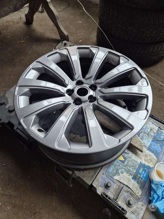 Land Rover Visi, light alloy, R20