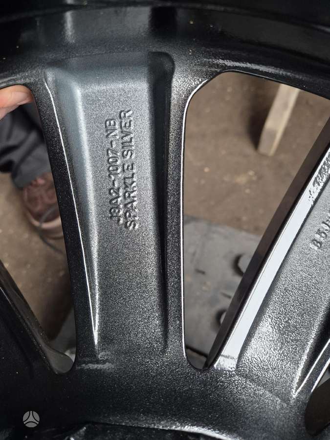 Land Rover Visi, light alloy, R20