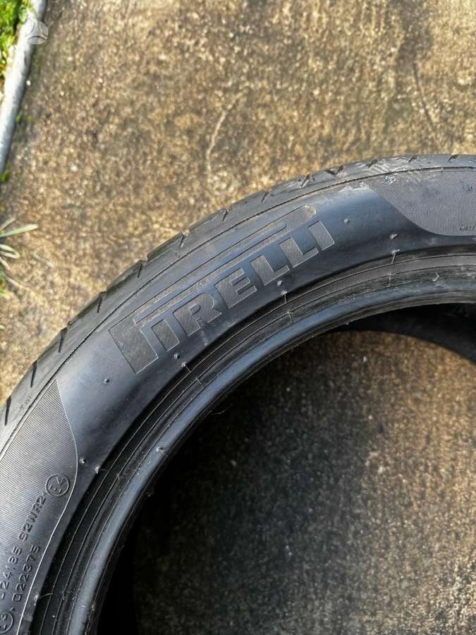 Pirelli PZERO, летние 275/40 R19