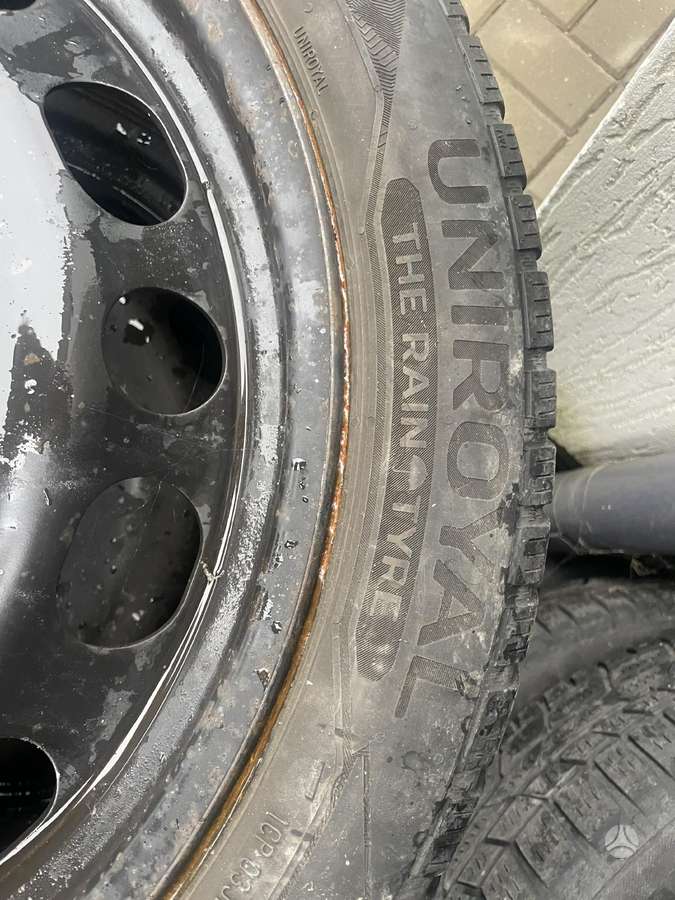 Uniroyal, universalios 195/55 R20