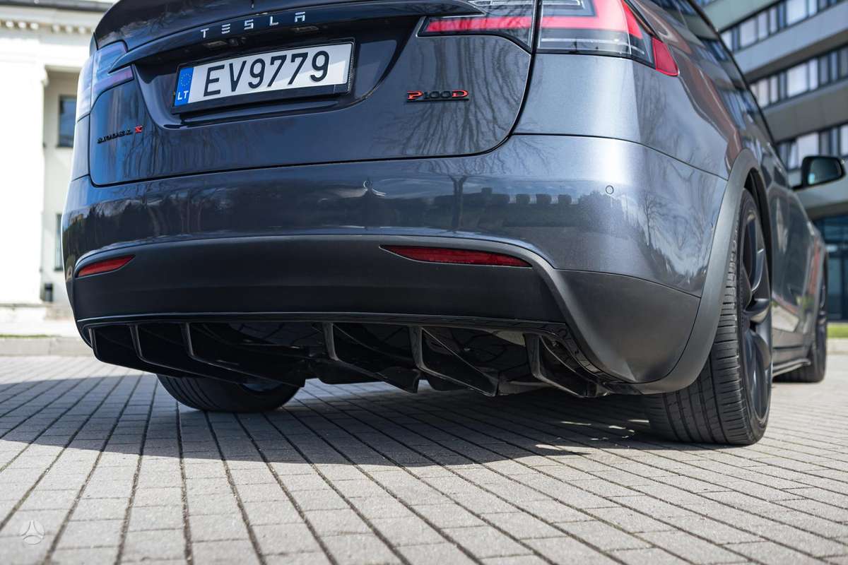 Tesla Model X, 100 kWh, off-road / crossover
