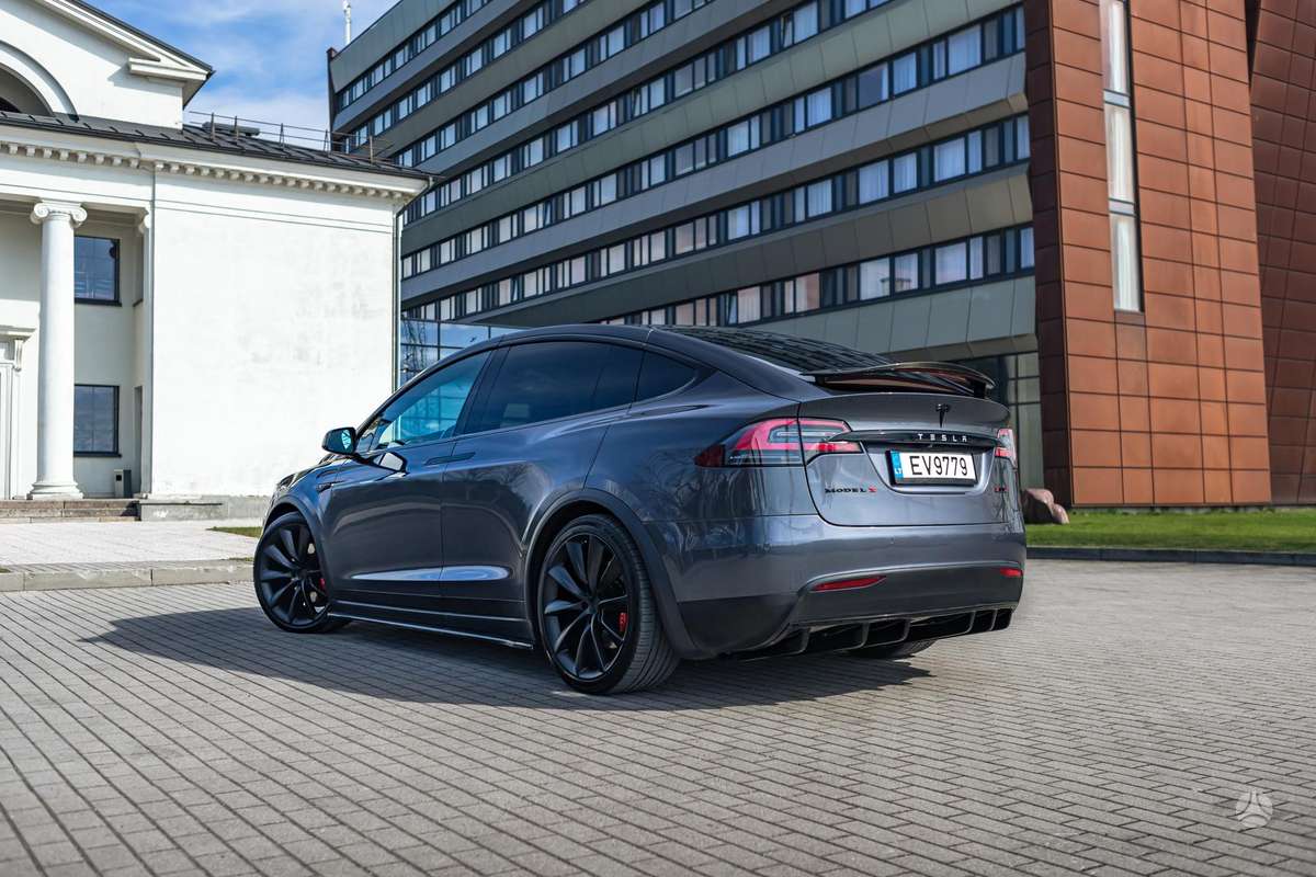 Tesla Model X, 100 kWh, off-road / crossover