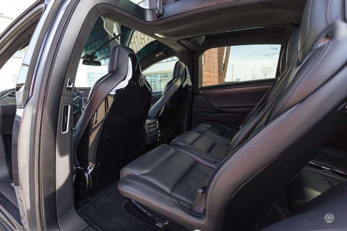 Tesla Model X, 100 kWh, off-road / crossover