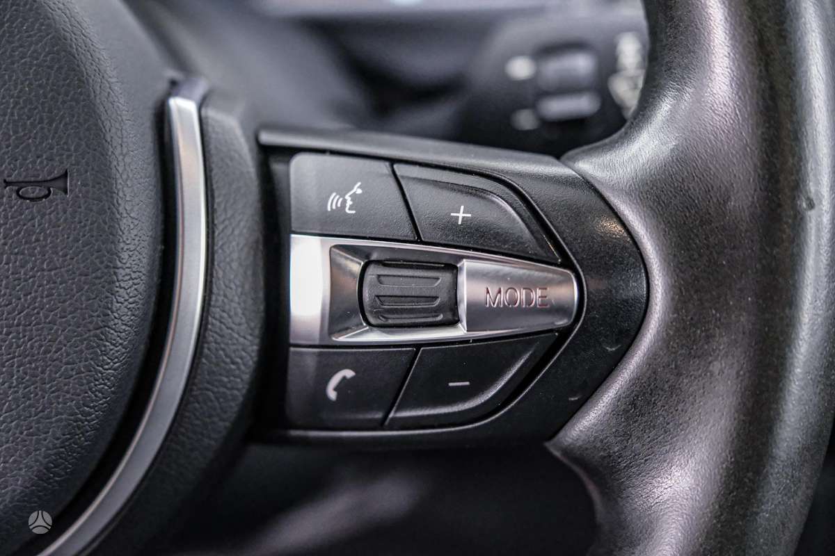BMW 330, 3.0 l., universalas