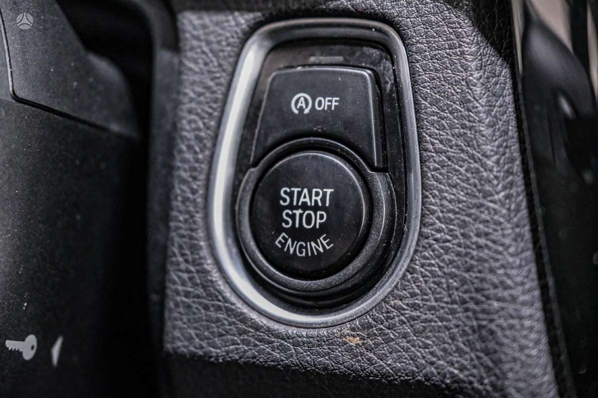 BMW 330, 3.0 l., universalas