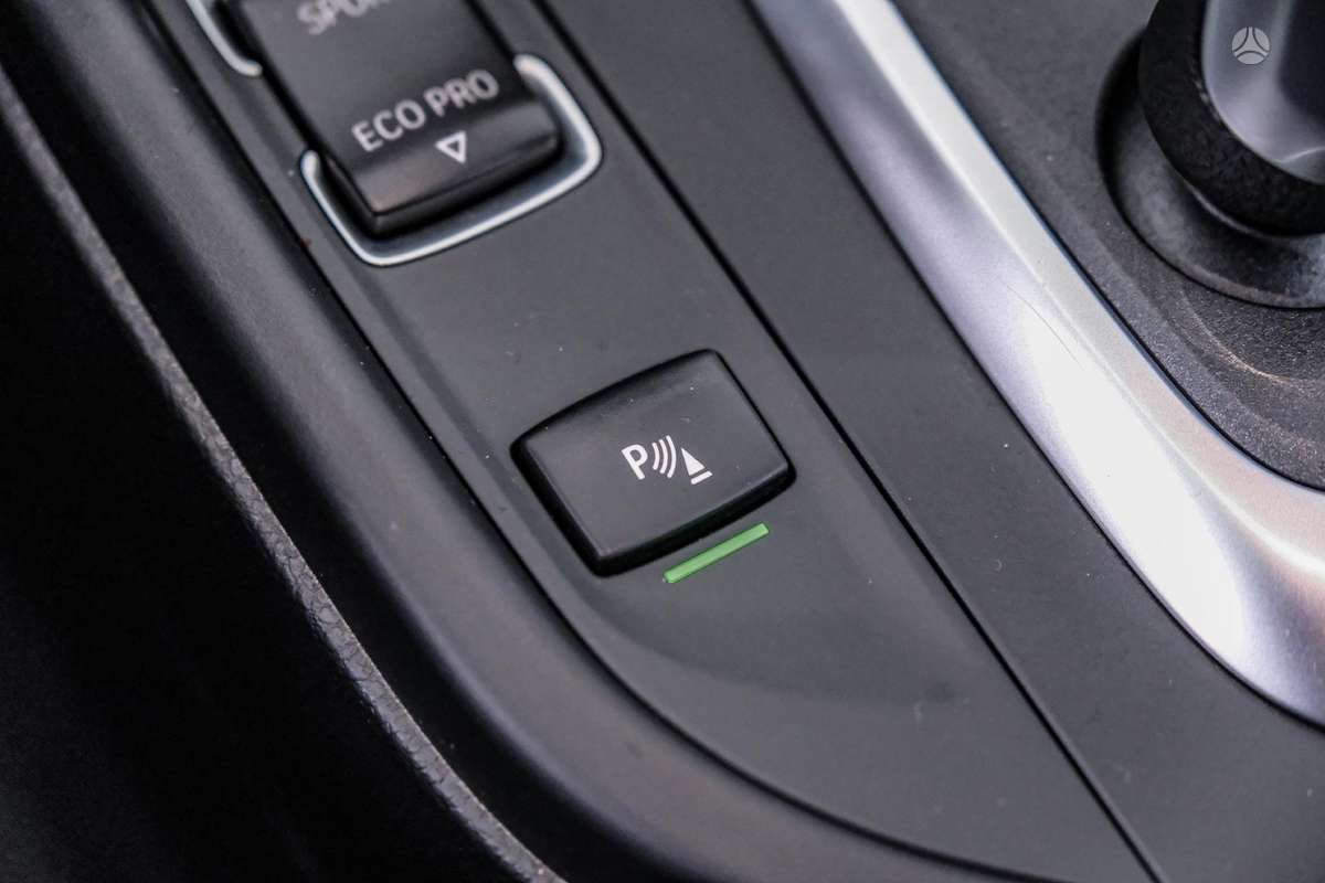 BMW 330, 3.0 l., universalas