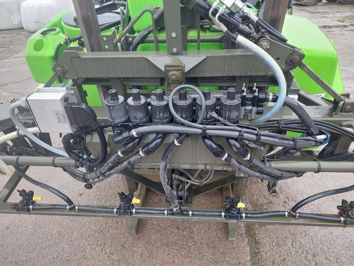 Tecnoma TX_1021_HLE, sprayers